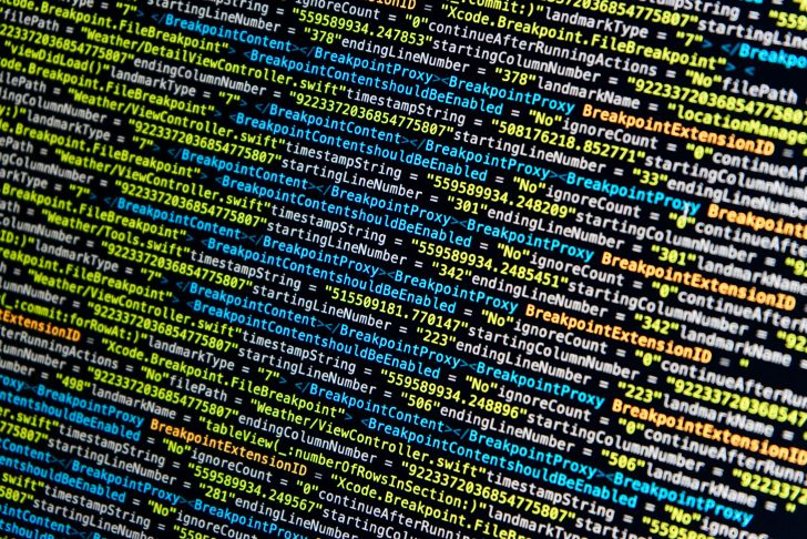 Tonnus Oosterhoffs Digitale Heruitvinding van Poëzie